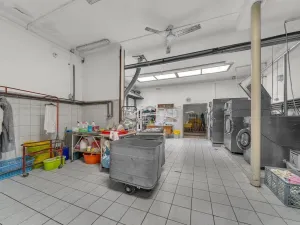 Prodej kanceláře, Havlíčkův Brod, Sázavská, 750 m2