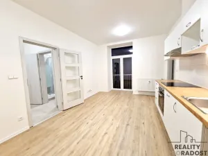 Pronájem bytu 2+kk, Brno, Provazníkova, 49 m2