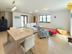 Pronájem rodinného domu, Albrechtice, Bělehradská, 217 m2