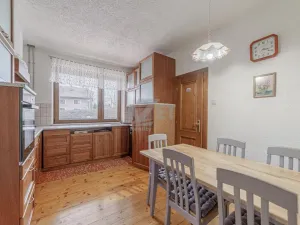 Prodej rodinného domu, Český Těšín, Žukovská, 291 m2