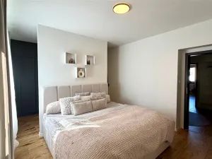 Prodej bytu 3+kk, Cheb, 17. listopadu, 74 m2