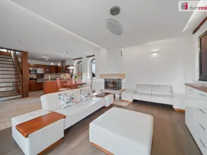 Prodej rodinného domu, Sluštice, 337 m2