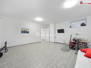 Prodej rodinného domu, Sluštice, 337 m2