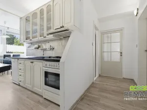 Prodej bytu 3+1, Uherské Hradiště, 28. října, 72 m2