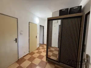 Pronájem bytu 2+1, Hošťálková, 55 m2