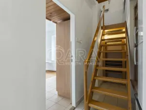 Pronájem rodinného domu, Říčany - Jažlovice, Hlavní, 104 m2