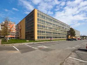 Prodej bytu 3+kk, Praha - Střížkov, Šluknovská, 76 m2
