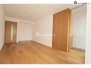 Prodej rodinného domu, Praha - Libuš, V Hrobech, 286 m2