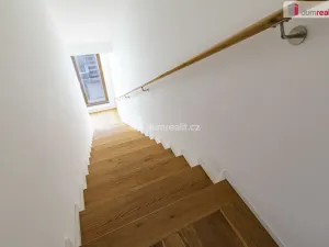 Prodej rodinného domu, Praha - Libuš, V Hrobech, 286 m2