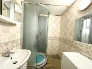 Prodej bytu 3+1, Praha, Hněvkovského, 78 m2