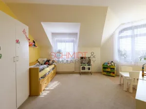 Prodej bytu 3+kk, Hustopeče, U Větrolamu, 90 m2