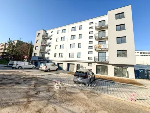 Pronájem bytu 2+kk, Znojmo, Vančurova, 48 m2