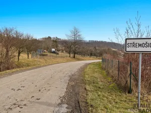 Prodej pozemku pro bydlení, Střemošice, 1585 m2