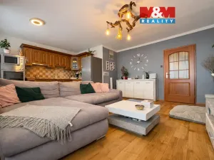 Prodej bytu 4+1, Litoměřice - Pokratice, Ladova, 77 m2