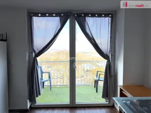 Pronájem bytu 1+kk, Karlovy Vary - Bohatice, Dubová, 38 m2