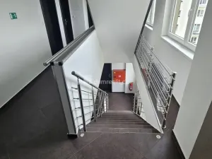 Pronájem bytu 1+kk, Karlovy Vary - Bohatice, Dubová, 38 m2