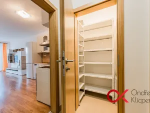 Pronájem bytu 2+kk, Říčany, Na Fialce, 66 m2