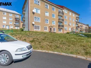 Pronájem bytu 1+1, Meziboří, Májová, 33 m2