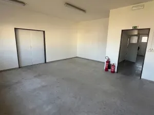 Prodej výrobních prostor, Nový Bor, 286 m2