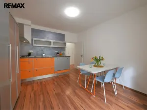 Pronájem bytu 2+1, Praha - Přední Kopanina, Do roklí, 96 m2