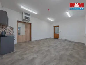 Pronájem skladu, Zubří, U Traktorky, 129 m2