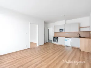 Pronájem bytu 2+kk, Praha - Prosek, Čakovická, 52 m2