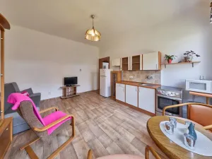 Prodej bytu 2+kk, Svoboda nad Úpou, Úpská, 48 m2