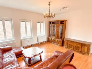 Pronájem bytu 3+1, Znojmo, 88 m2