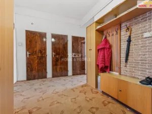 Prodej bytu 3+1, Říčany, Olivova, 92 m2