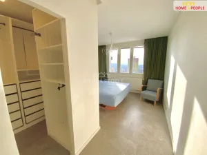 Pronájem bytu 3+1, Praha - Kamýk, Zárubova, 83 m2