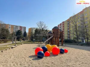 Pronájem bytu 3+1, Praha - Kamýk, Zárubova, 83 m2