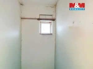 Prodej bytu 3+1, Volary, Náměstí, 96 m2