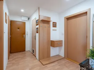 Prodej bytu 3+1, Hustopeče, Masarykovo nám., 72 m2