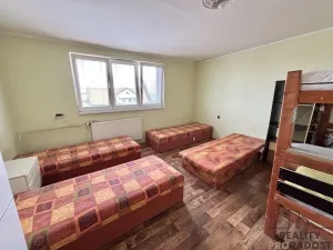 Prodej rodinného domu, Uhřičice, 170 m2