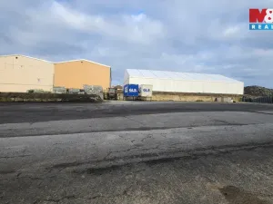 Pronájem komerčního pozemku, Tymákov, 1300 m2
