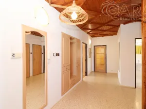 Prodej rodinného domu, Statenice - Černý Vůl, Kralupská, 210 m2