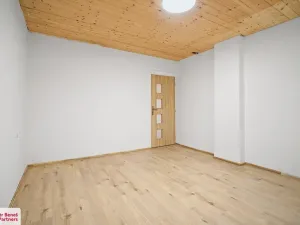 Prodej rodinného domu, Kolešov, 198 m2