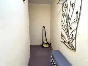 Pronájem bytu 1+kk, Kladno, Hřebečská, 18 m2