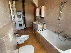 Pronájem bytu 3+kk, Žebrák, Náměstí, 87 m2