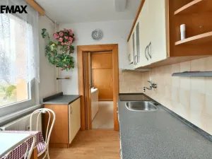 Prodej bytu 2+1, Velké Poříčí, Na Škvárovně, 44 m2