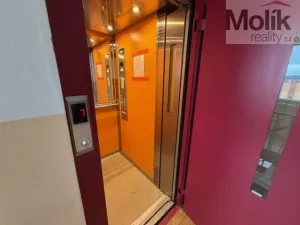 Pronájem bytu 2+kk, Most, Komořanská, 39 m2