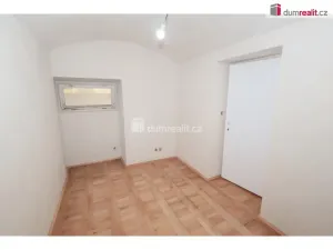 Pronájem kanceláře, Praha - Nové Město, Školská, 80 m2