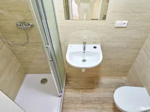 Pronájem kanceláře, Brno, Valchařská, 59 m2