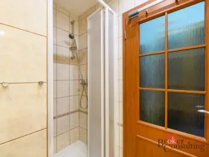 Prodej bytu 3+1, Plzeň - Doubravka, Na Dlouhých, 68 m2