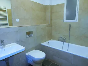 Pronájem bytu 3+kk, Praha - Vršovice, Bulharská, 85 m2