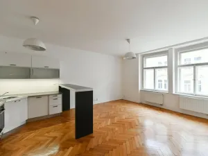 Pronájem bytu 3+kk, Praha - Vršovice, Bulharská, 87 m2