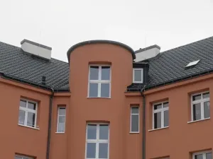 Dražba bytu 1+1, Karlovy Vary, Kpt. Jaroše, 35 m2