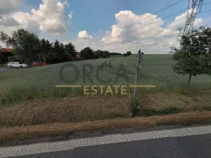 Prodej podílu pole, Praha, 3367 m2