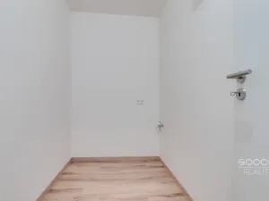 Pronájem bytu 2+kk, Praha - Hloubětín, Domalípova, 127 m2