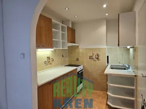 Prodej bytu 2+kk, Praha - Bubeneč, Lotyšská, 55 m2